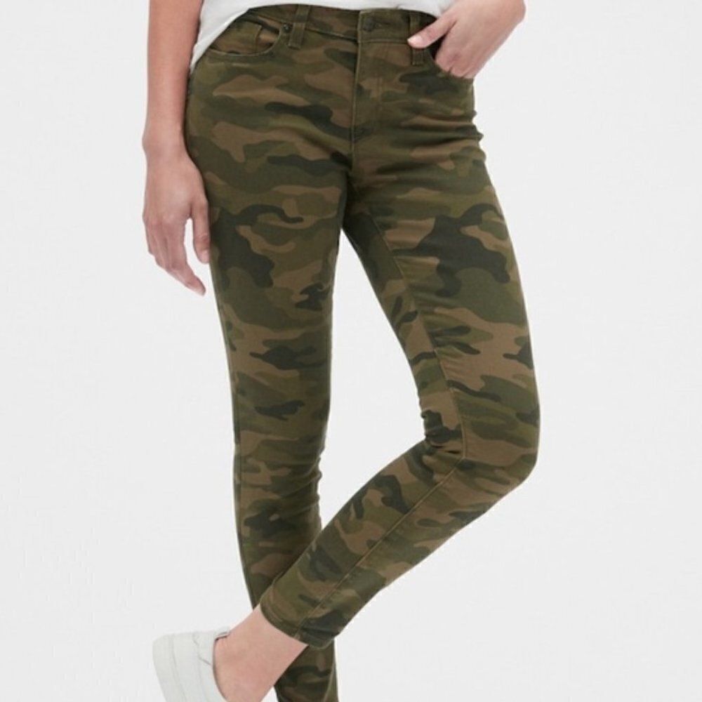 GAP 1969 Camo Mid Rise Skinny Jeans Size 26 Premium Stretch Camouflage